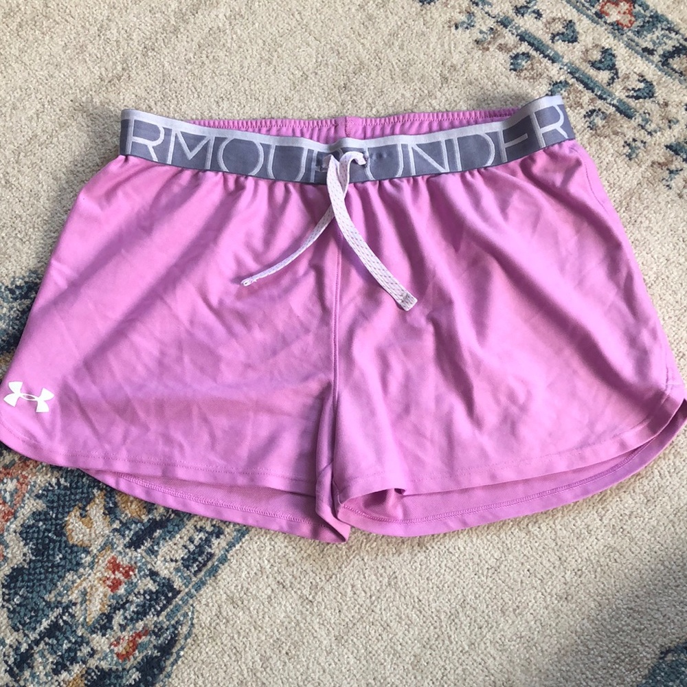 UnderArmour youth XL light purple heatgear shorts